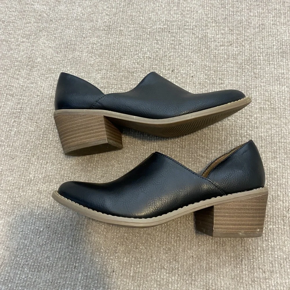 Cynthia Rowley Booties Womens Size 7 Black Faux Leather Ankle Block Heel Eddie